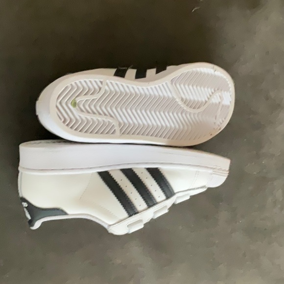 Adidas superstar kids - Picture 4 of 6